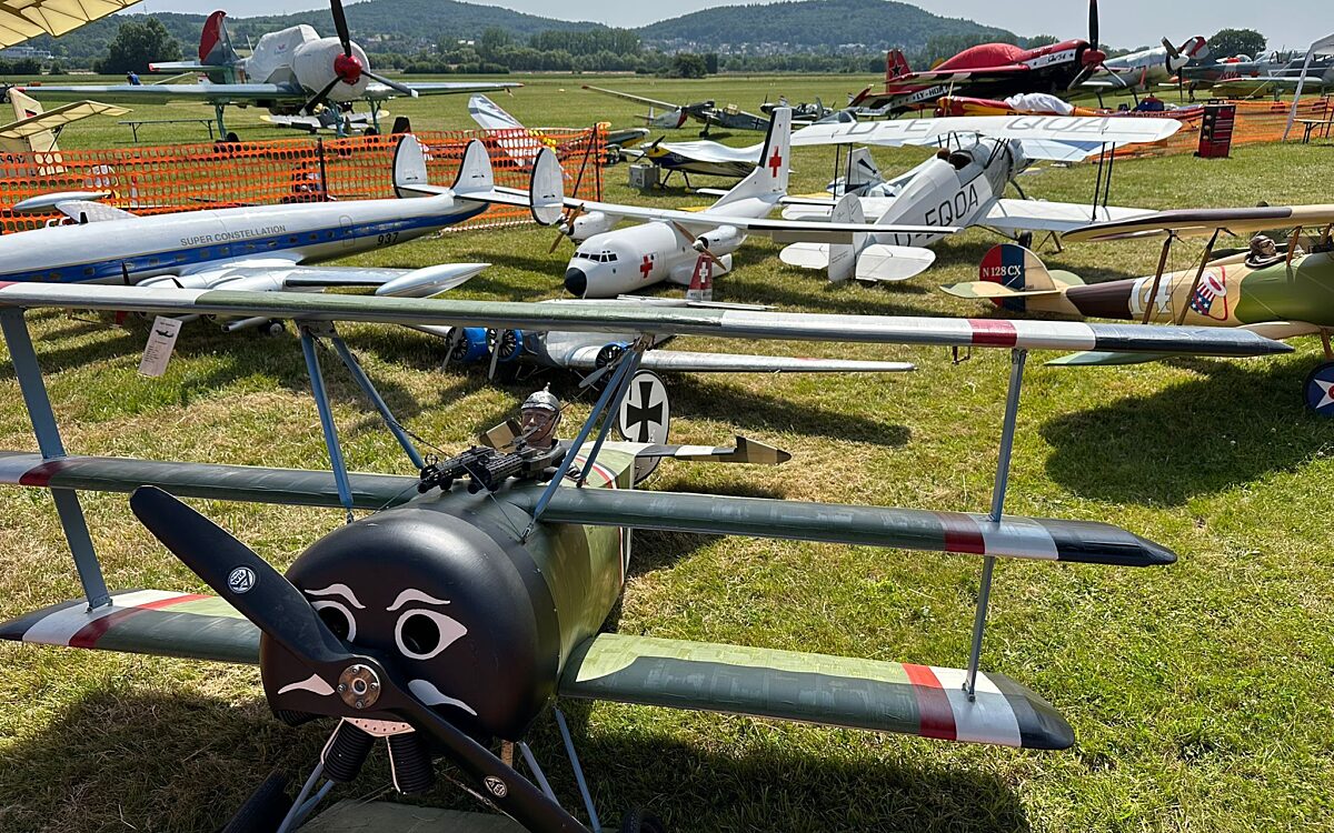 140625 Flugplatzkerb 41titel 140625 Flugplatzkerb 41titel