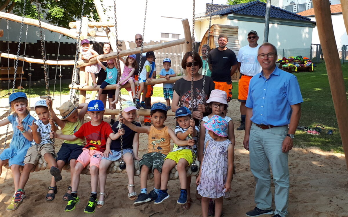 150722 Spielplatz Oberfeldstrasse neue Geraete 150722 Spielplatz Oberfeldstrasse neue Geraete