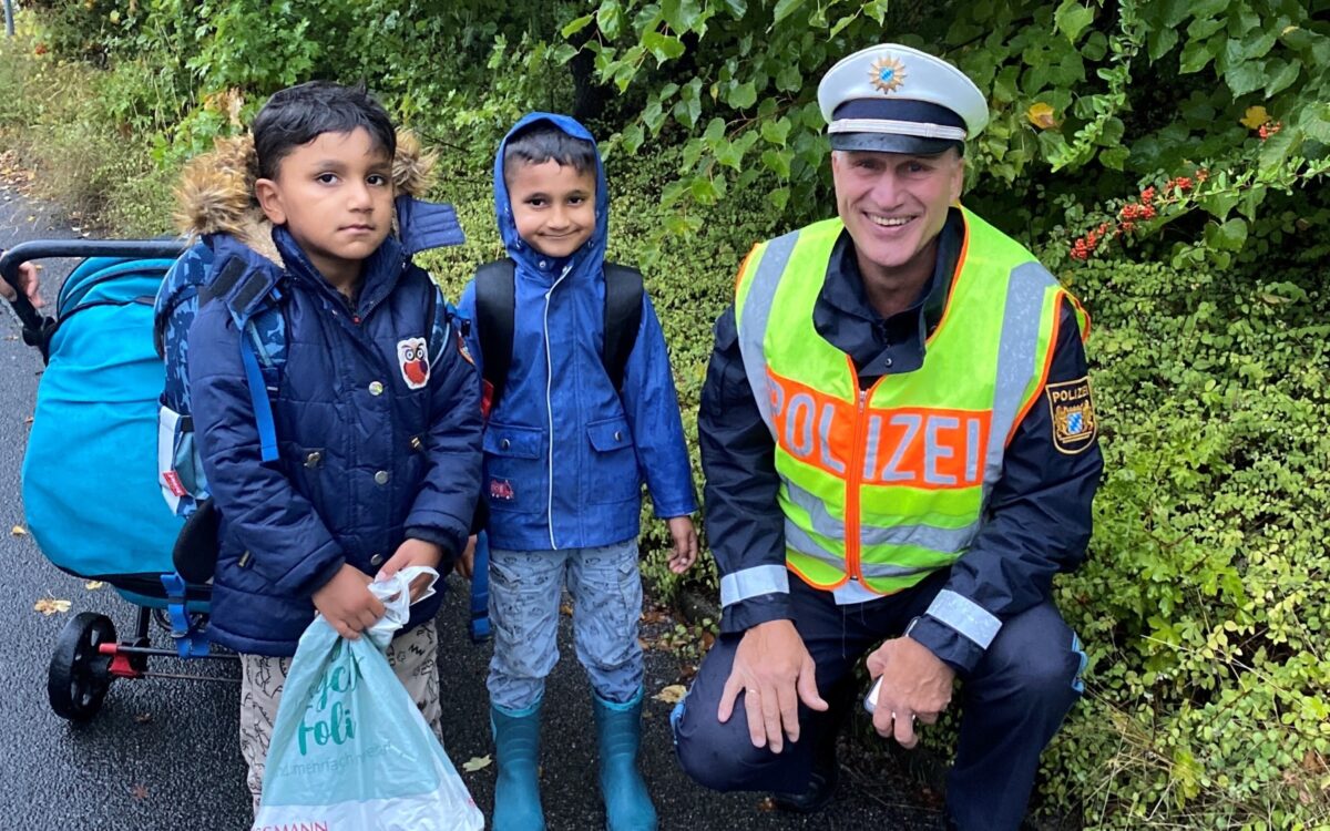 150922 Woerth Polizei bringt Kinder heim 150922 Woerth Polizei bringt Kinder heim