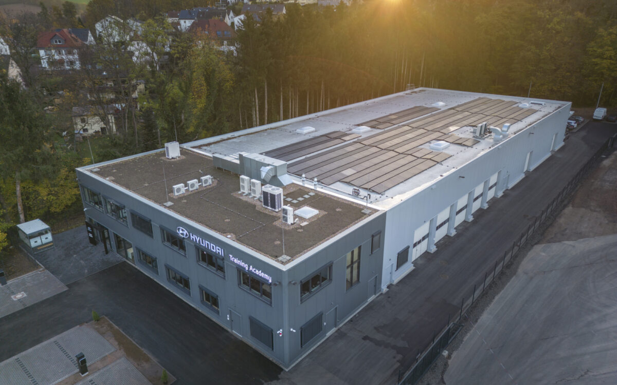 151122 hyundai training academy hoesbach eroeffnung 02 151122 hyundai training academy hoesbach eroeffnung 02