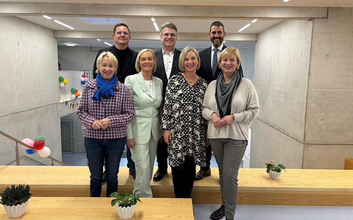 151124 Goldbach Grundschule Sanierung DE 151124 Goldbach Grundschule Sanierung DE