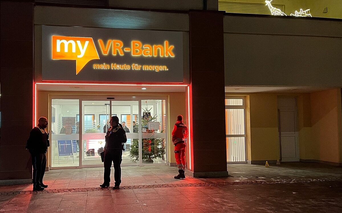 151222 Kleinostheim Bankueberfall ACM 151222 Kleinostheim Bankueberfall ACM