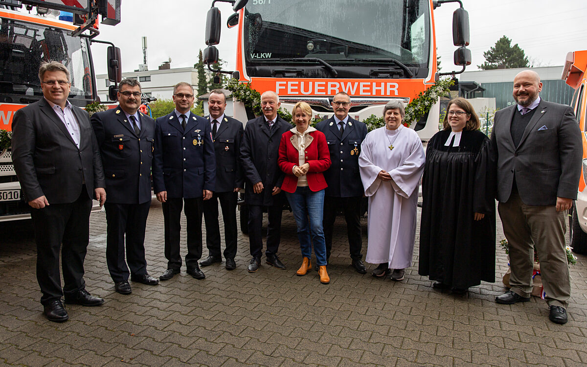 160423 Fahrzeugweihe Feuerwehr Stockstadt 01 Foto Armin Lerch 160423 Fahrzeugweihe Feuerwehr Stockstadt 01 Foto Armin Lerch