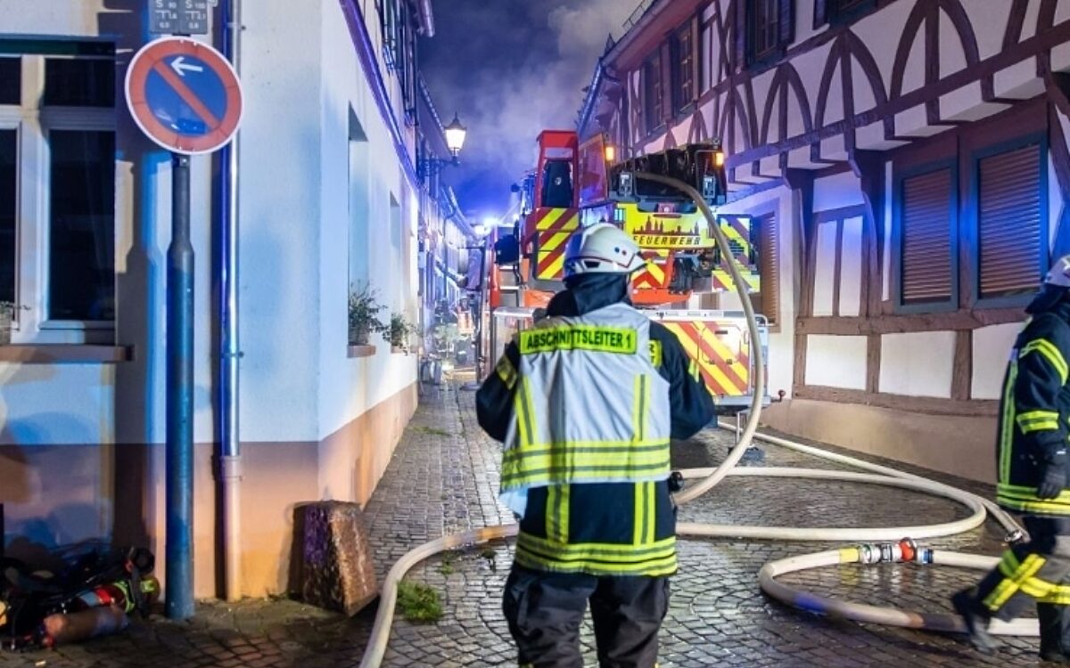 160524 Seligenstadtt Brand Fotos Stadt 2 160524 Seligenstadtt Brand Fotos Stadt 2