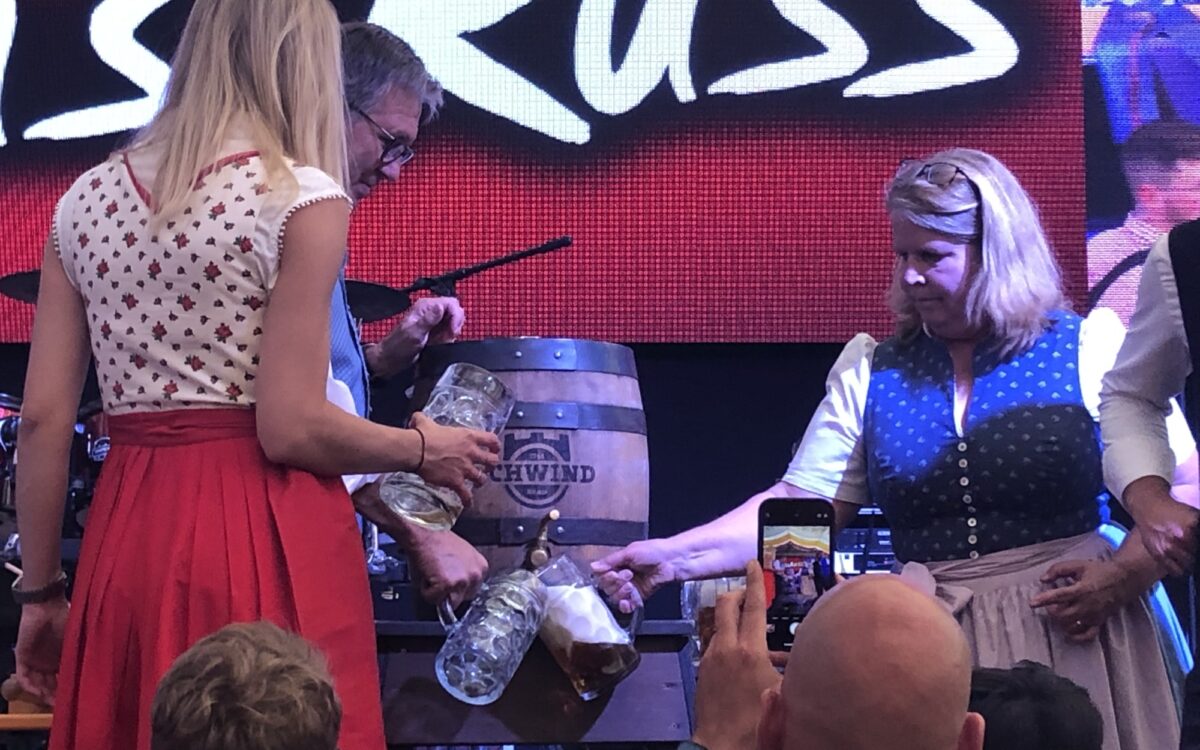  Das Aschaffenburger Volksfest ist offiziell eröffnet Bildidee 