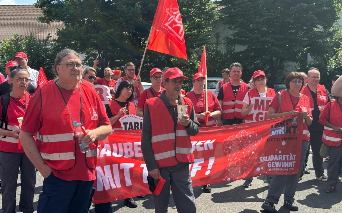 160625 Grosswaescherei DEMO JG 8 160625 Grosswaescherei DEMO JG 8