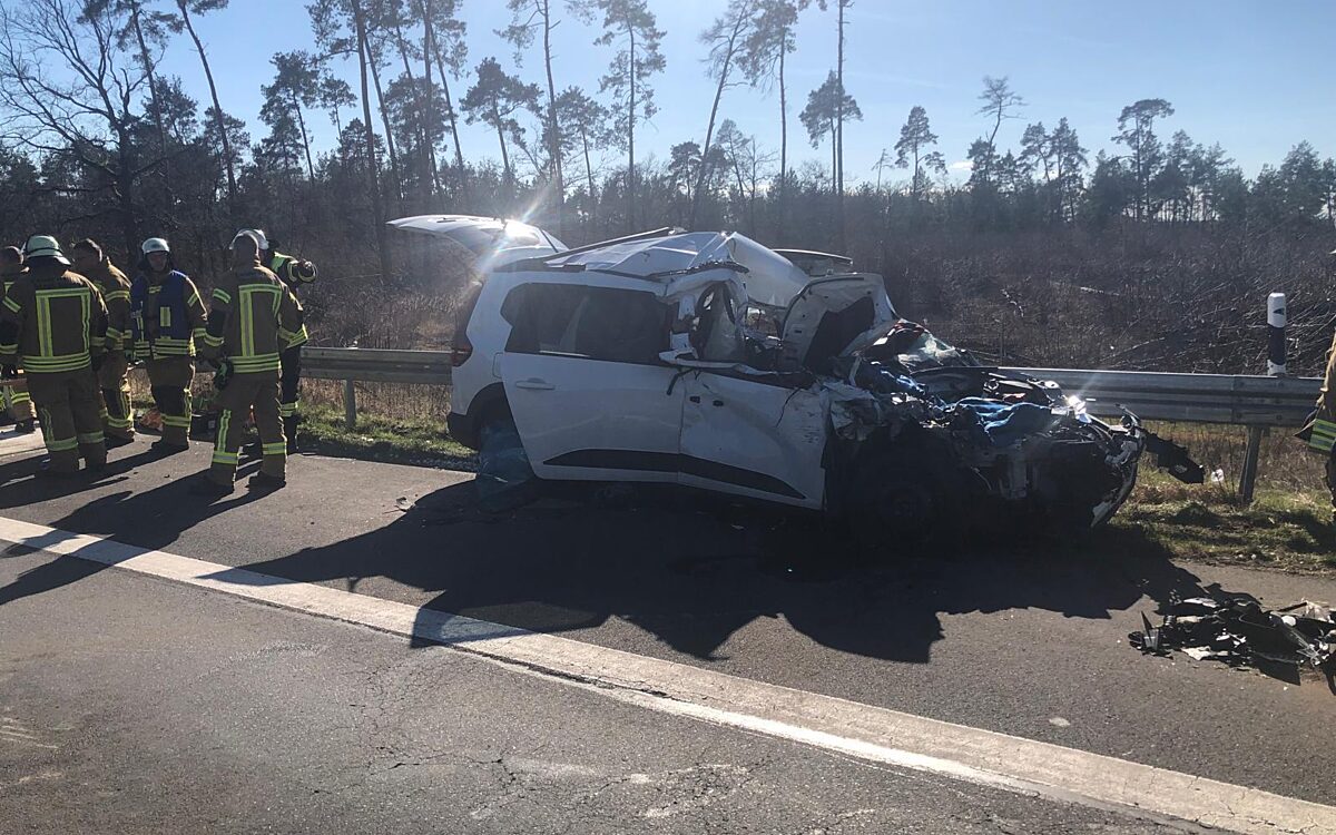 170325 Unfall AB 4 170325 Unfall AB 4