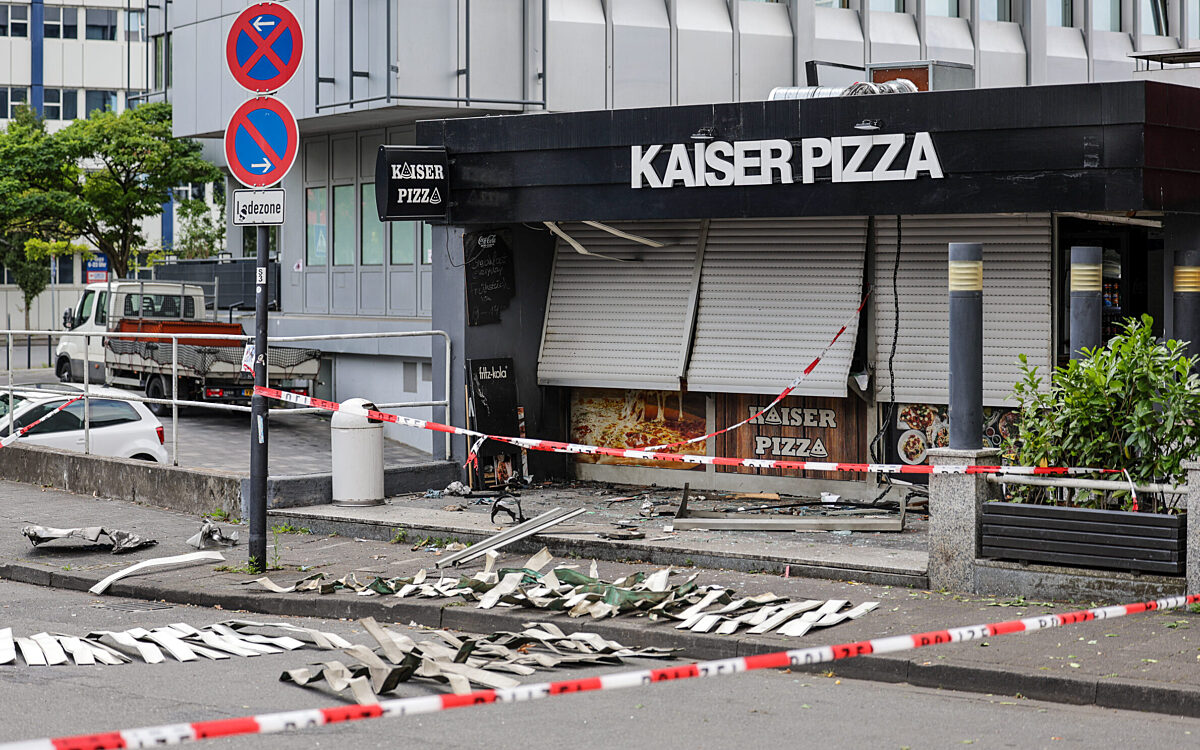 170725 Offenbach Explosion Restaurant 170725 Offenbach Explosion Restaurant