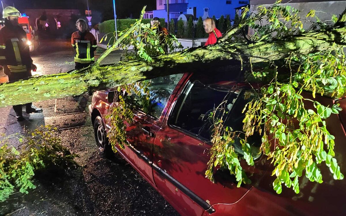 170823 Hoesbach Unwetterschaeden Foto FW Hoesbach 6 170823 Hoesbach Unwetterschaeden Foto FW Hoesbach 6