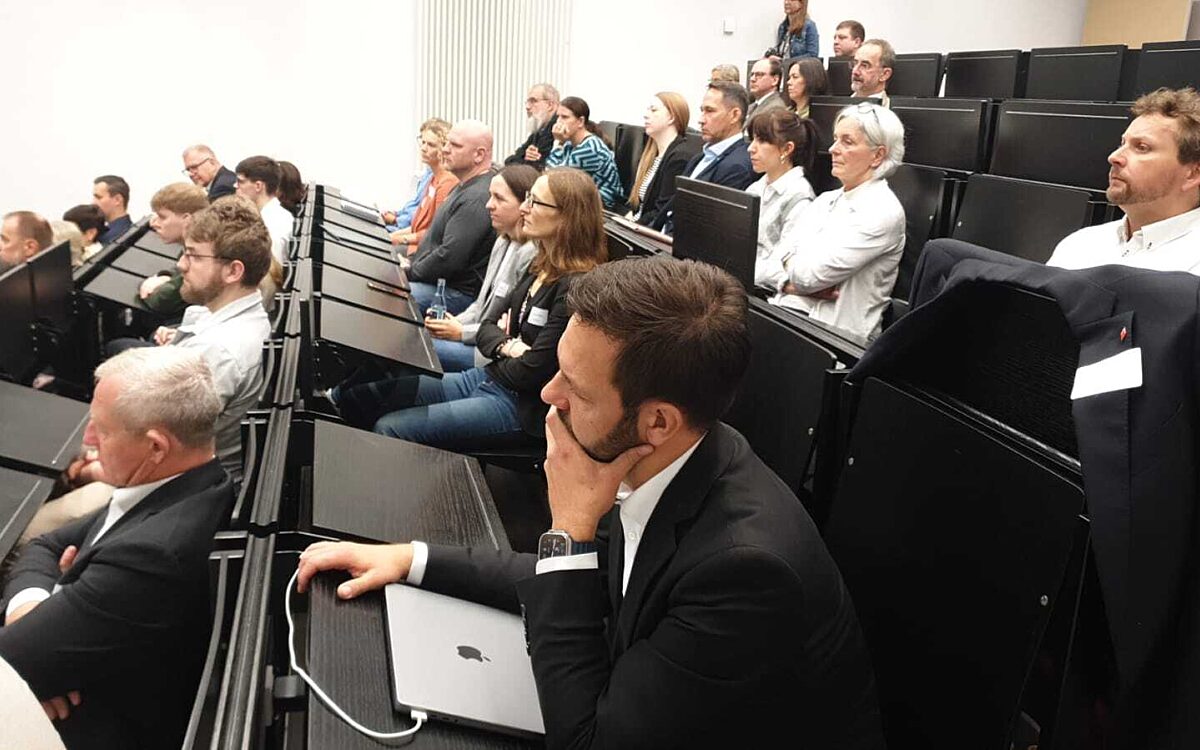 170924 AB mainproject Wirtschaftssymposium TH AB 2 170924 AB mainproject Wirtschaftssymposium TH AB 2