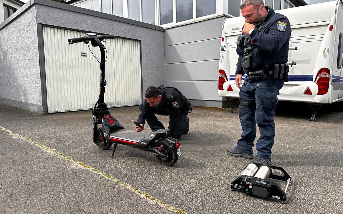180526 Polzeikontrolle E Scooter 1