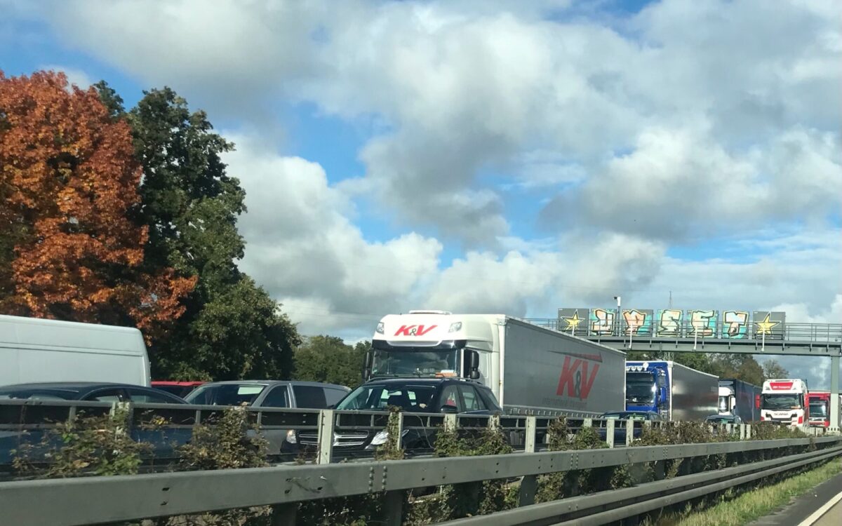 181022 A45 Langenselbold PKW Brand 2 181022 A45 Langenselbold PKW Brand 2