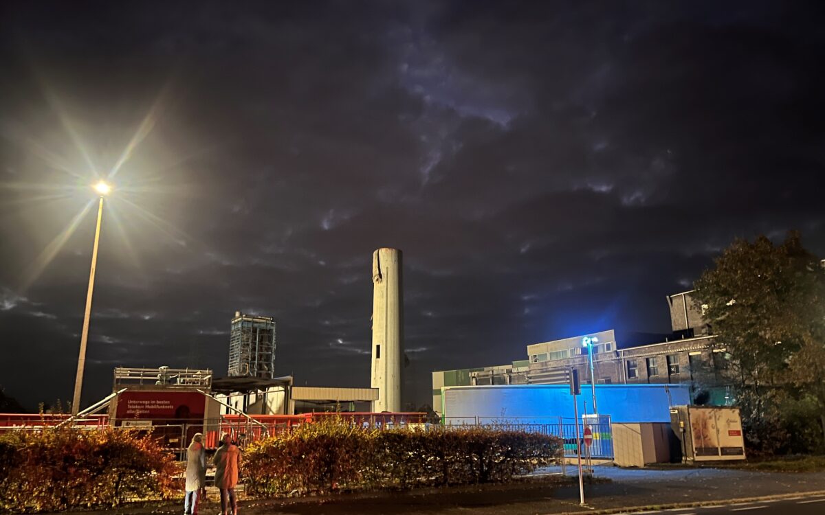 181025 Stockstadt Sprengung Schornstein