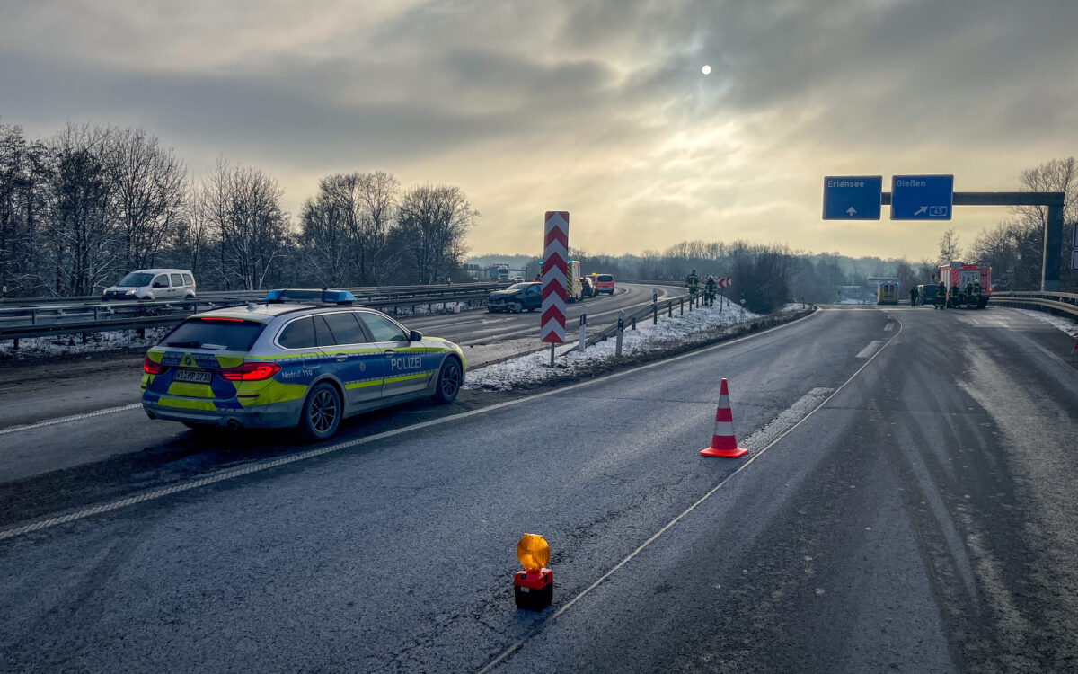 200124 Langenselbold A66 Verkehrsunfall Foto Freiwillige Feuerwehr Langenselbold 2 200124 Langenselbold A66 Verkehrsunfall Foto Freiwillige Feuerwehr Langenselbold 2