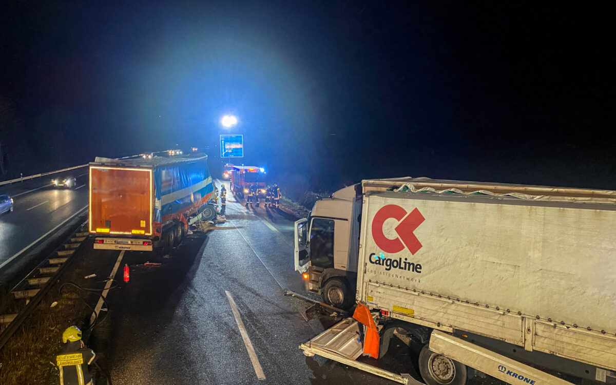 210122 Gründau A66 Lkw Unfall 210122 Gründau A66 Lkw Unfall