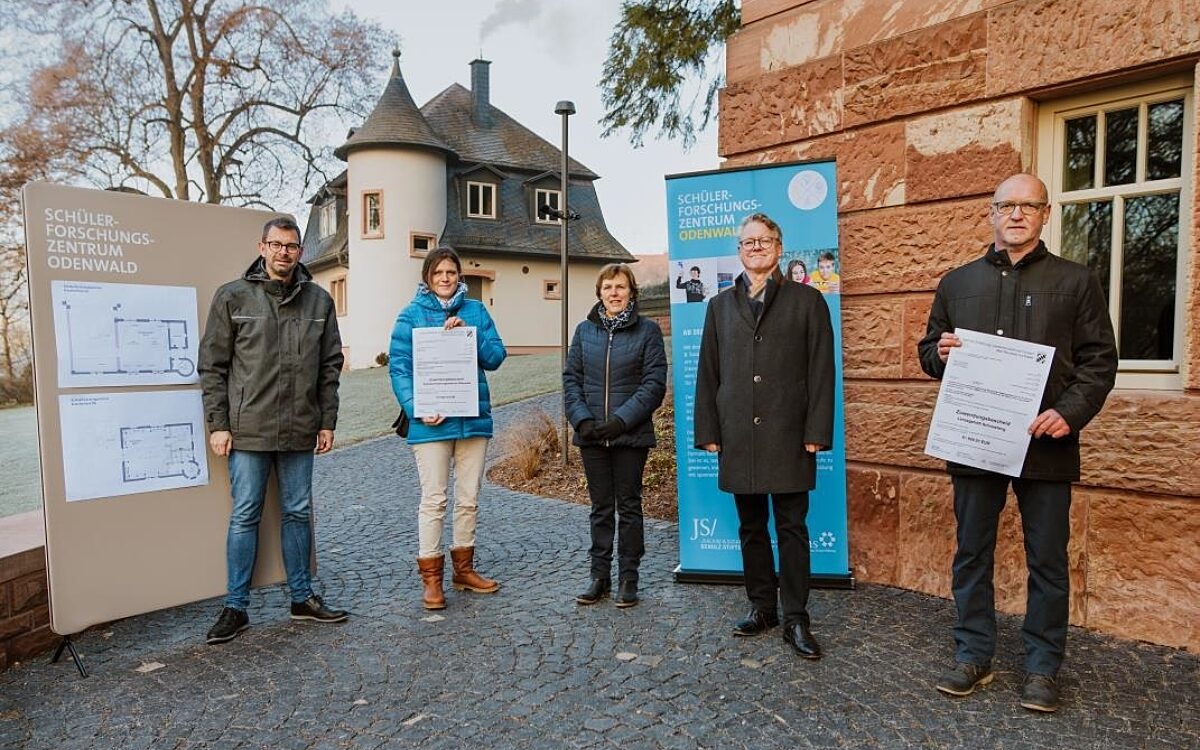 211221 MIL LAG Main4 Eck 211221 MIL LAG Main4 Eck