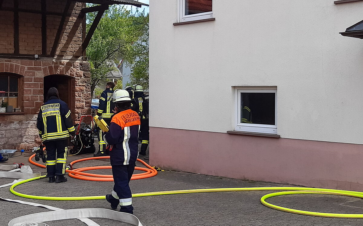 220622 Schoellkrippen Schneppenbach Brand Garagae 2 220622 Schoellkrippen Schneppenbach Brand Garagae 2