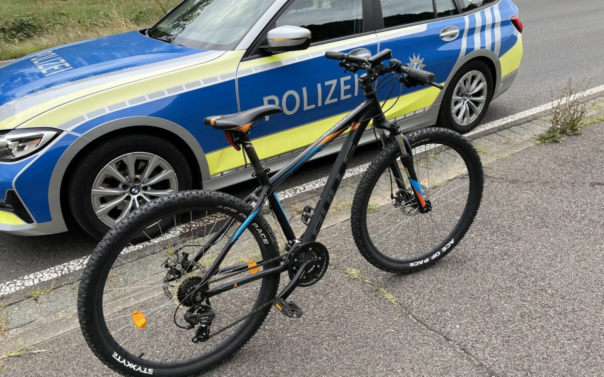 220821 PPUFR Sichergestelltes Jugendfahhrad Trennfurt 220821 PPUFR Sichergestelltes Jugendfahhrad Trennfurt