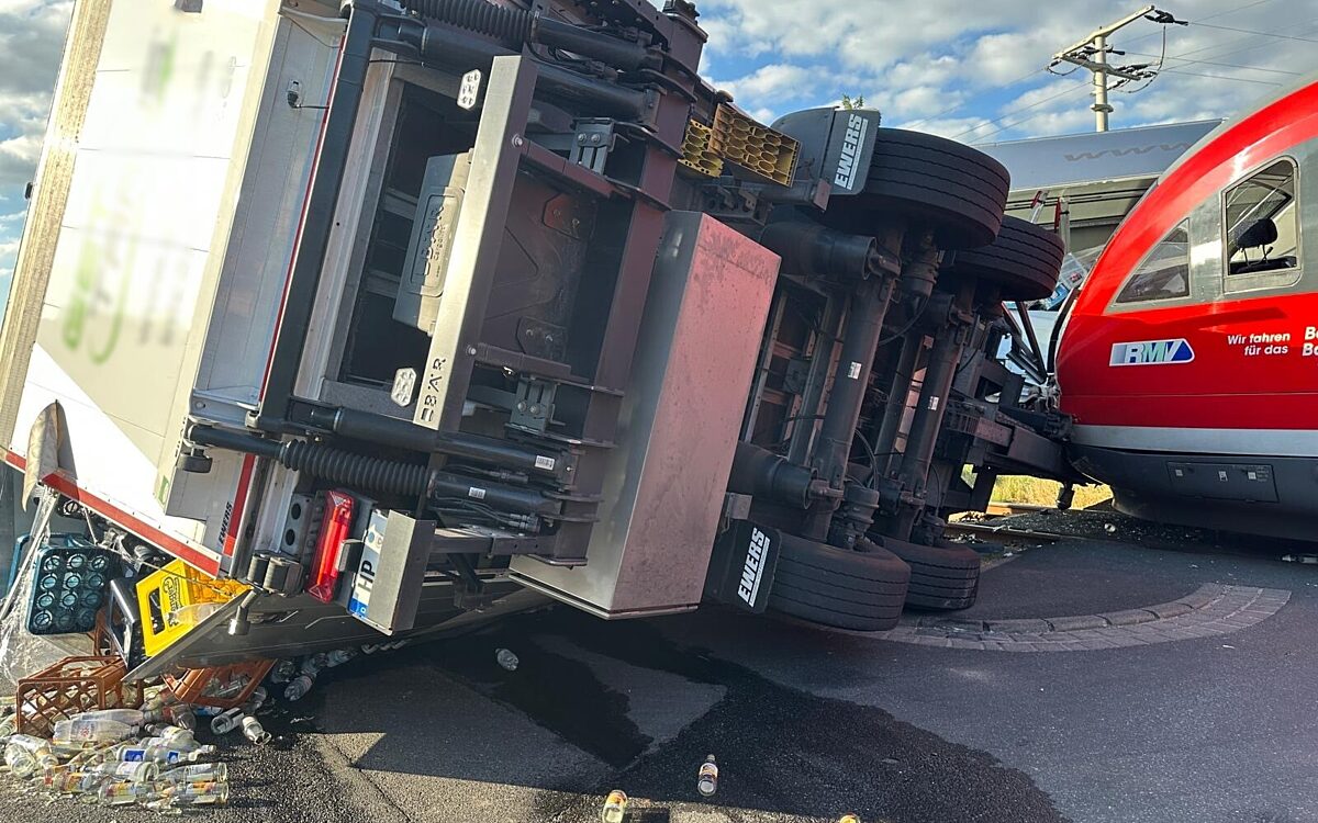 220825 Moembris Zugunfall 1geblurred 220825 Moembris Zugunfall 1geblurred