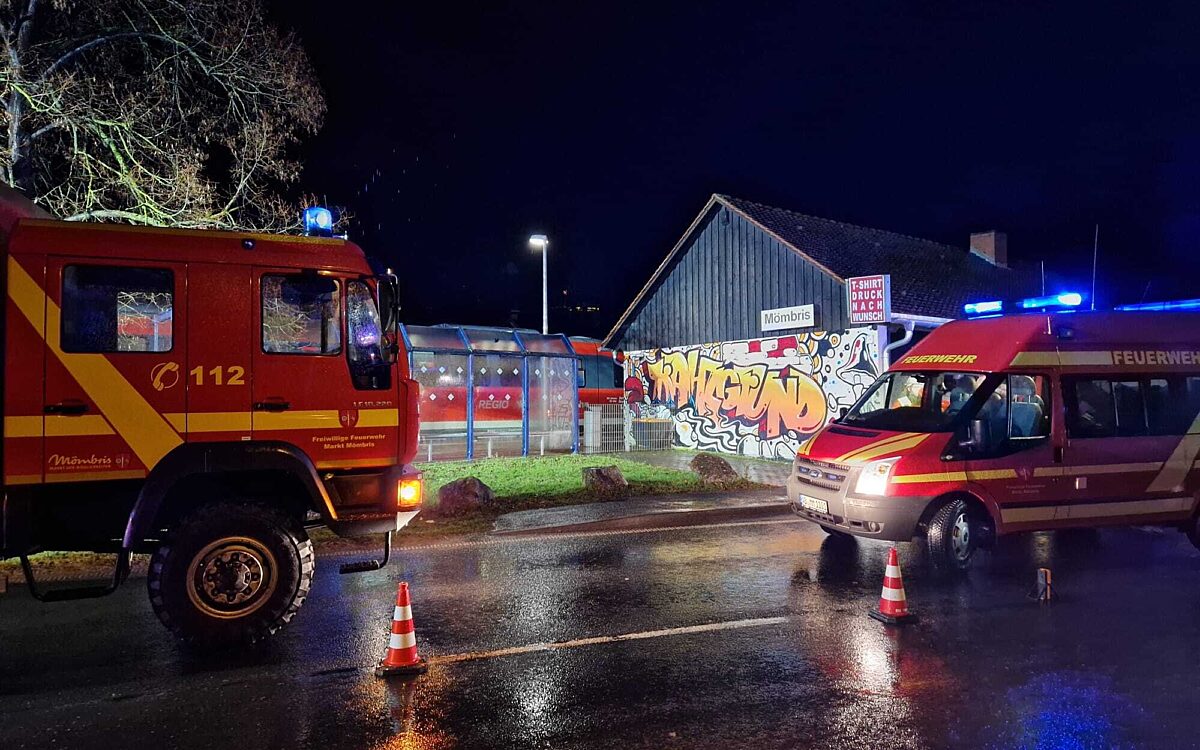 221222 Moembris Bahnunfall 4 221222 Moembris Bahnunfall 4