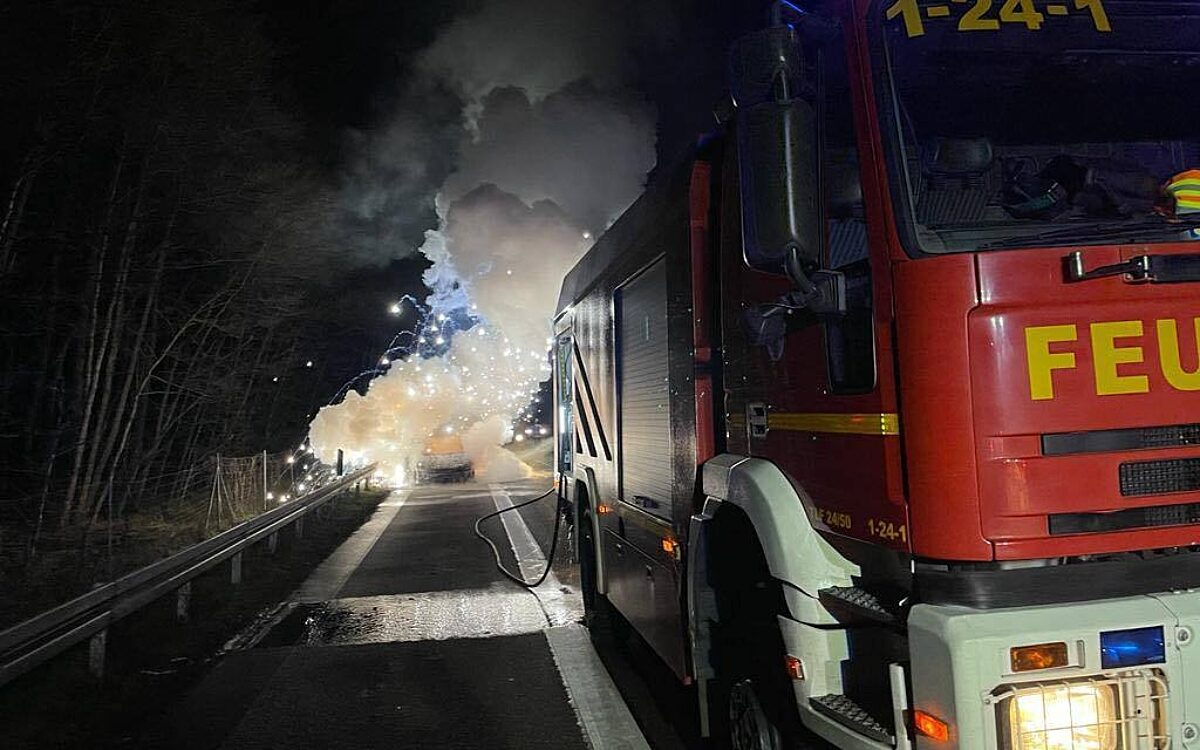 230123 A45 Autobrand Feuerwehr Hanau 230123 A45 Autobrand Feuerwehr Hanau