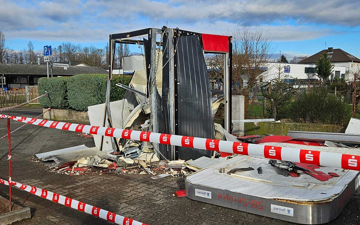 250224 Gross Umstadt Geldautomatensprengung Sparkasse Dieburg 1 250224 Gross Umstadt Geldautomatensprengung Sparkasse Dieburg 1
