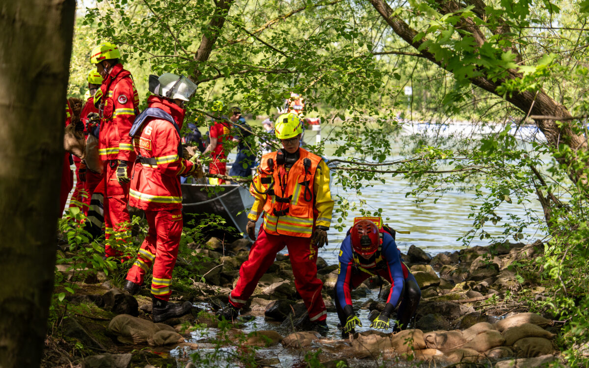 270426 Mainhausen Seligenstadt Grossuebungen 1 270426 Mainhausen Seligenstadt Grossuebungen 1