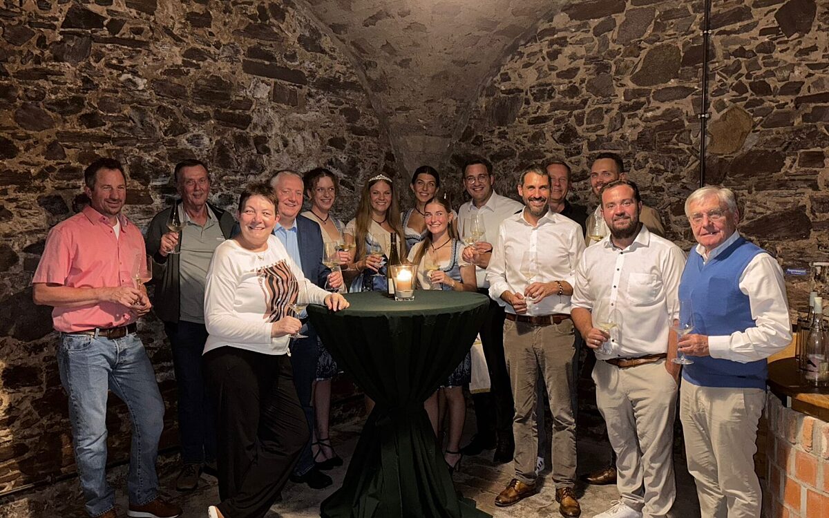 270924 Weinprobe Hoersteiner Herbst 270924 Weinprobe Hoersteiner Herbst