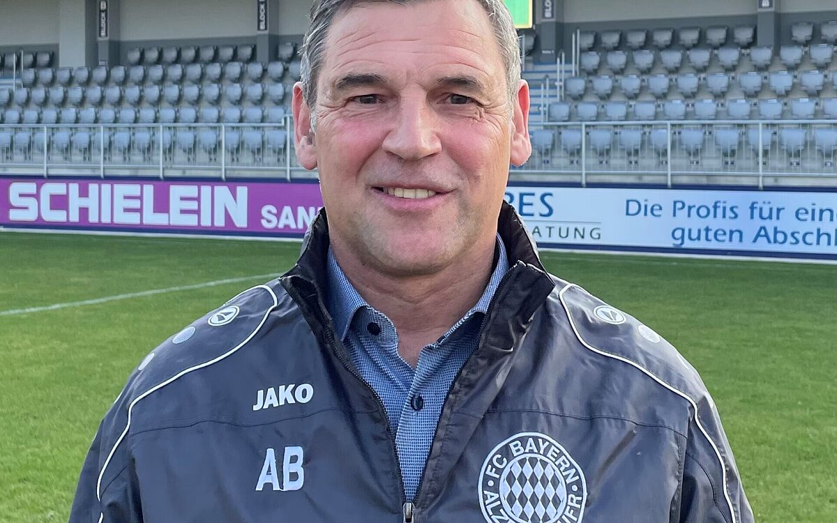 280322 Michael Loeffler 280322 Michael Loeffler