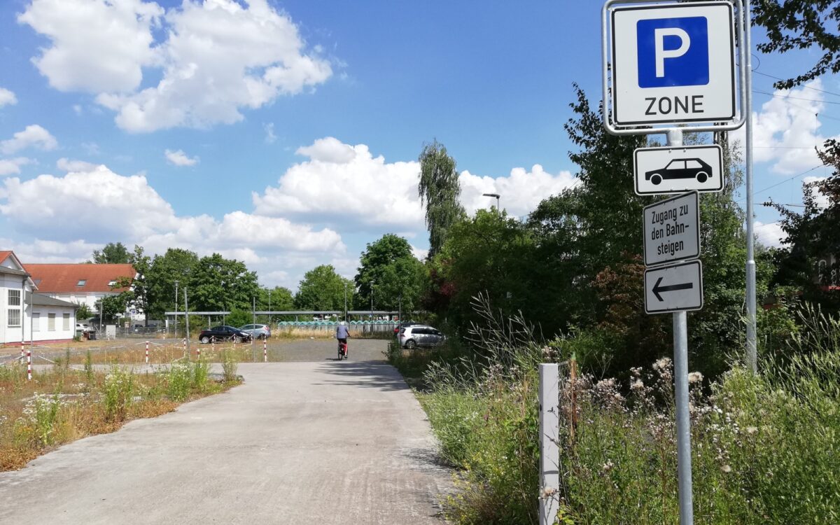 280622 Parkplaetze Maintal Ost 280622 Parkplaetze Maintal Ost