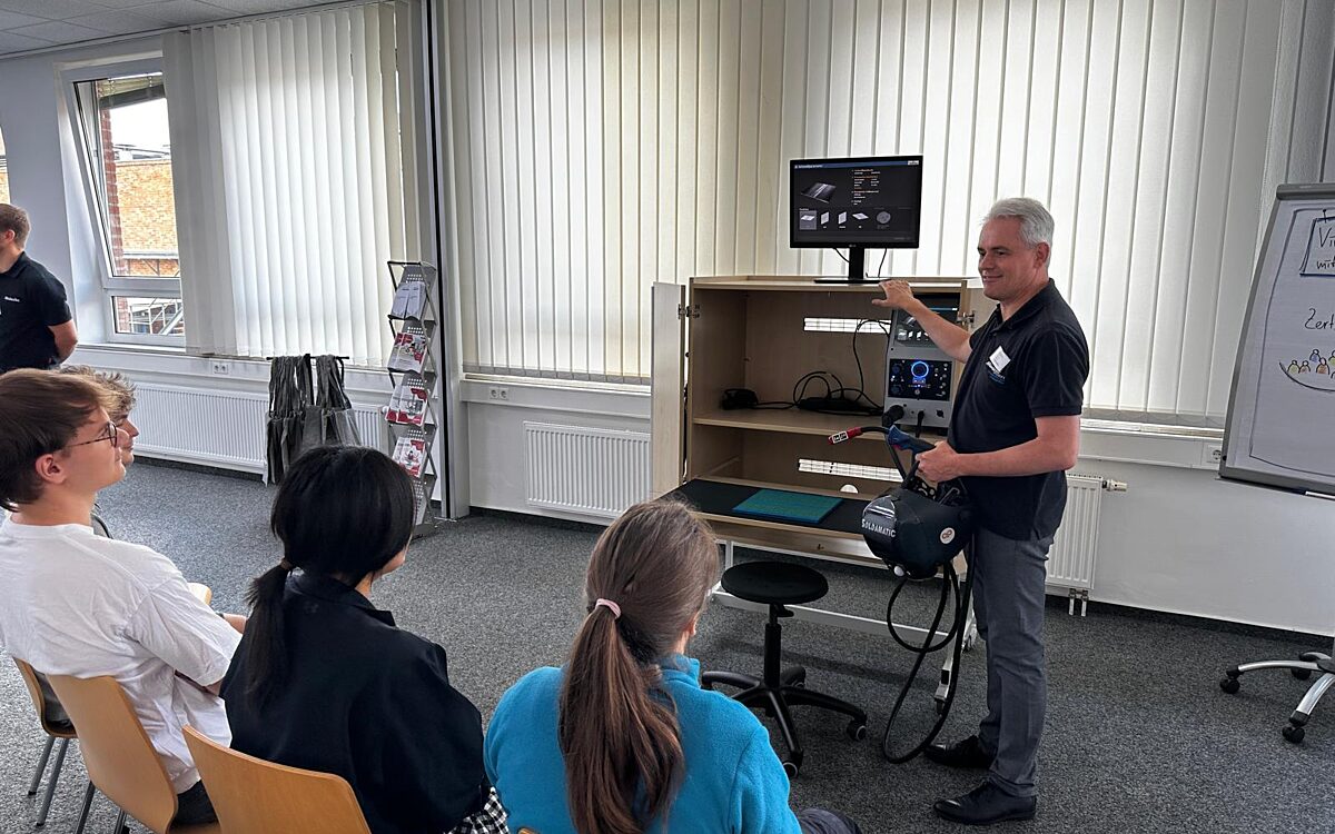 290725 IHK Bustour JG 8 290725 IHK Bustour JG 8