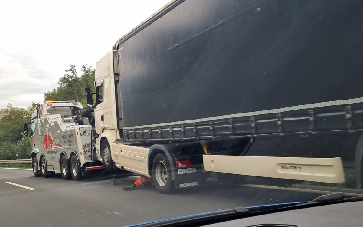 290823 Mainhausen LKW unfall 290823 Mainhausen LKW unfall