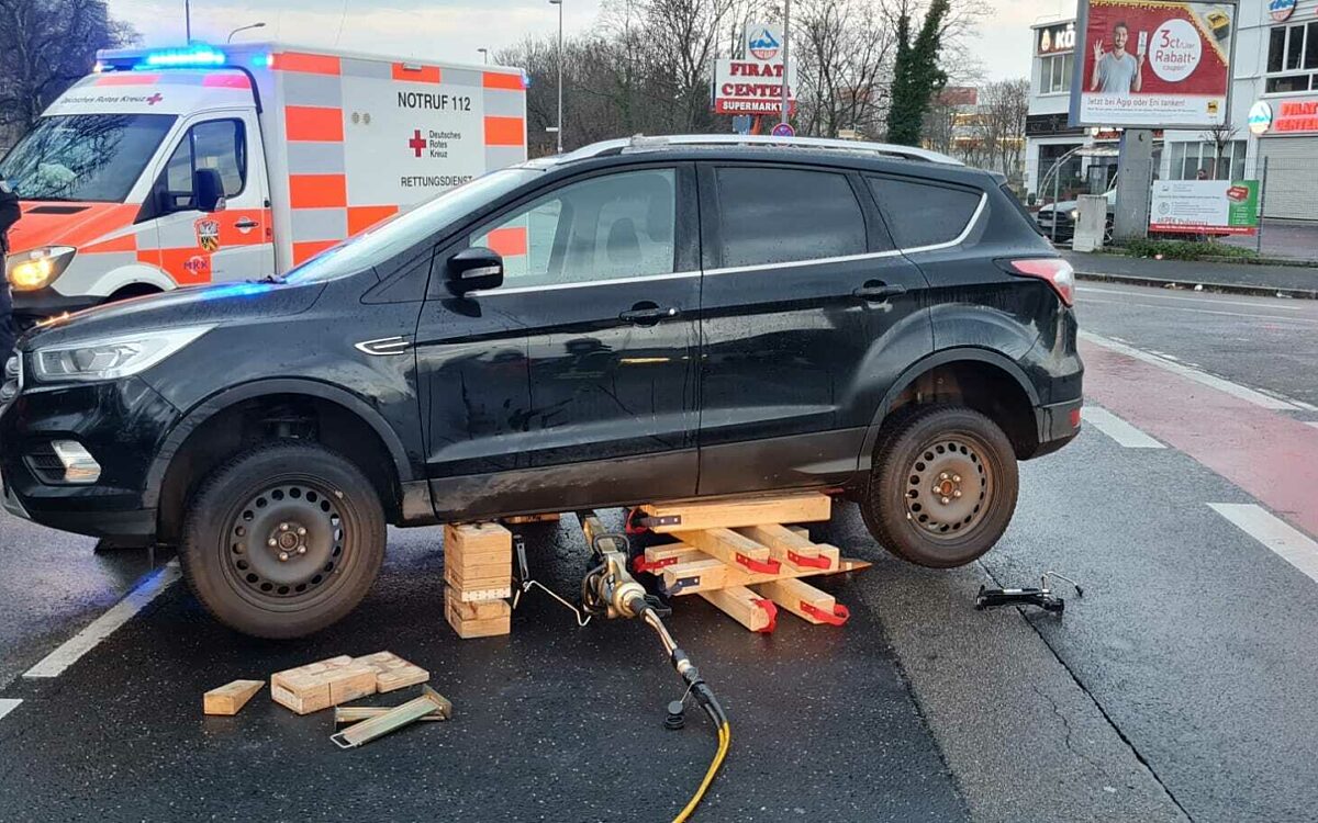 291121 Hanau Unfall 1 291121 Hanau Unfall 1