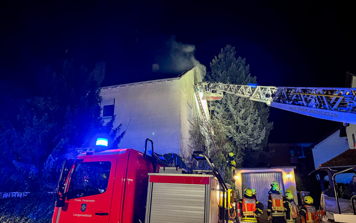 291223 Langenselbold Brand Frau verletzt Feuerwehr 1 291223 Langenselbold Brand Frau verletzt Feuerwehr 1