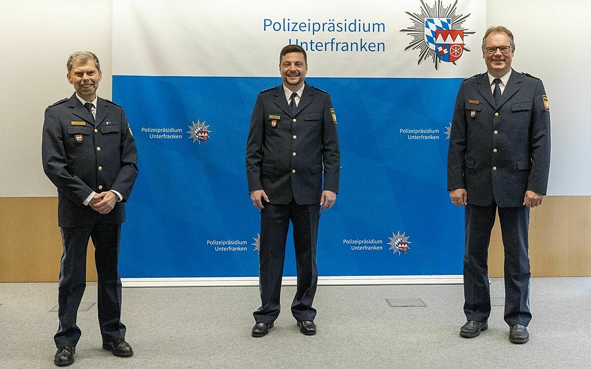 301121 Obernburg Wechsel Polizei 301121 Obernburg Wechsel Polizei