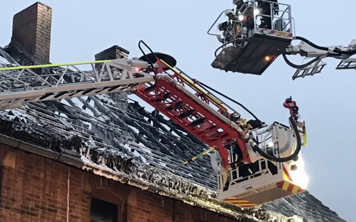 309123 B7 4 B39 466 F B15 D CF8 B1 BB23 E87 309123 B7 4 B39 466 F B15 D CF8 B1 BB23 E87