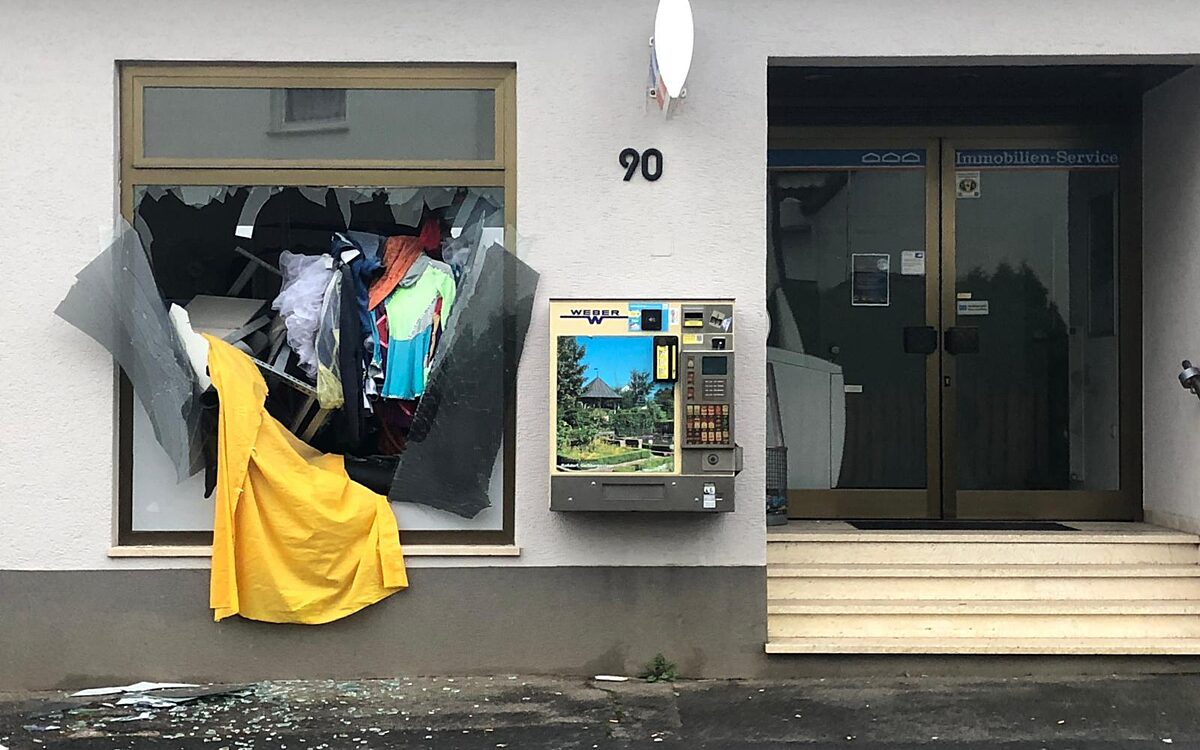 311023 Hausen Geldautomatensprengung 1 311023 Hausen Geldautomatensprengung 1