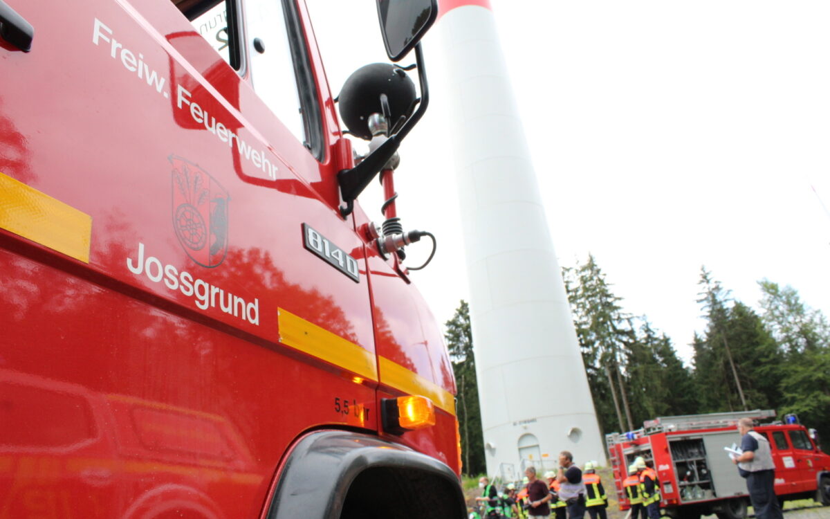 337 Waldbranduebung a 337 Waldbranduebung a