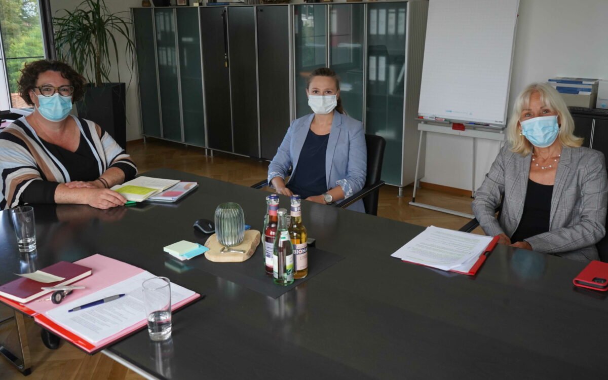 633 Aerztliche Versorgung 633 Aerztliche Versorgung