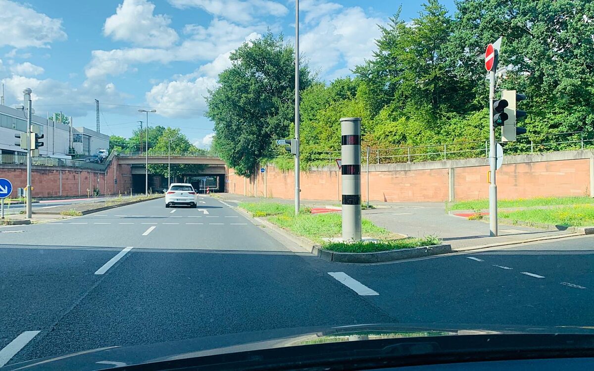 AB Kreuzung fester Blitzer AB Kreuzung fester Blitzer