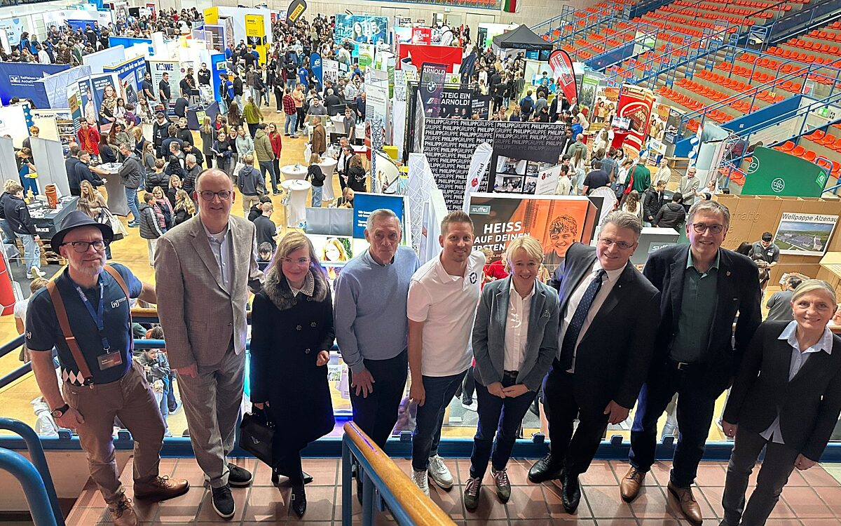 Berufsmessekompass IHK 15 Berufsmessekompass IHK 15