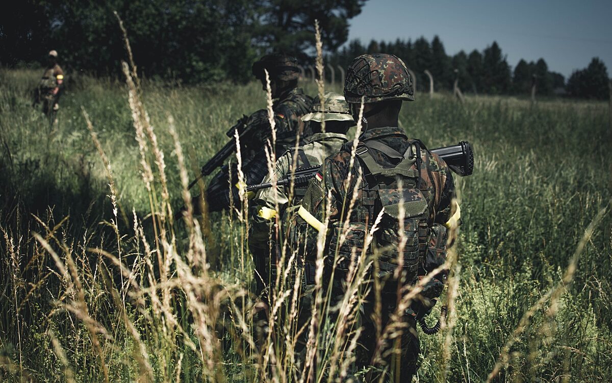 Bundeswehr übt Symbolbild