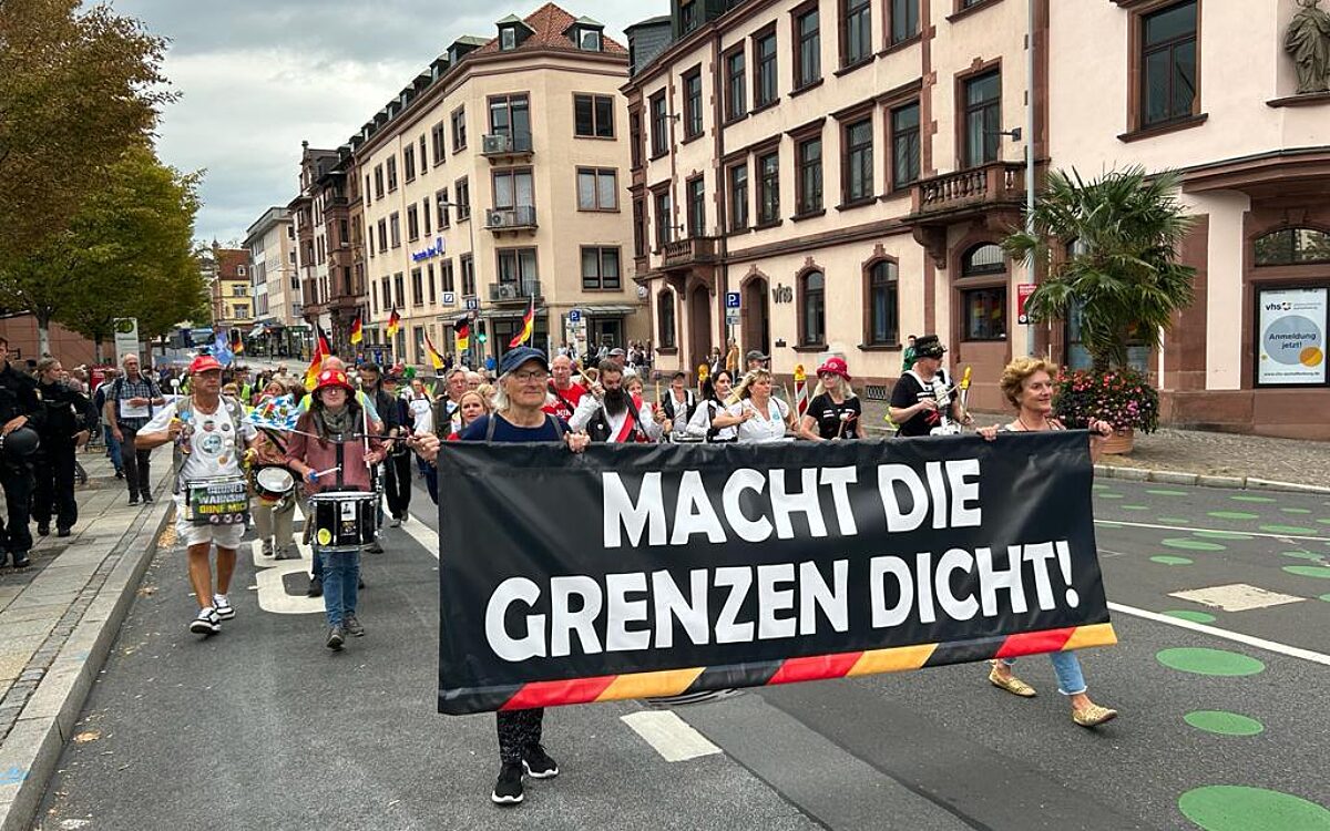 Demotag 15 Demotag 15