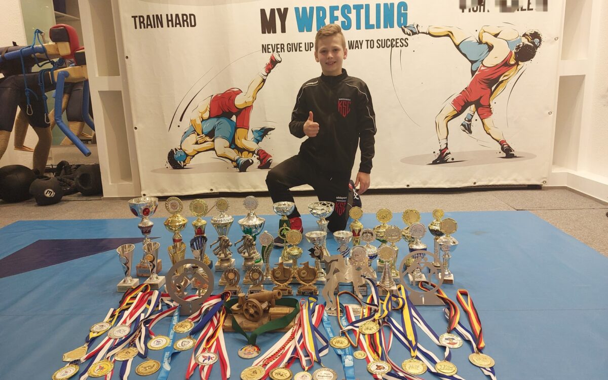 KW23 Ringer Mike Seel 3 KW23 Ringer Mike Seel 3