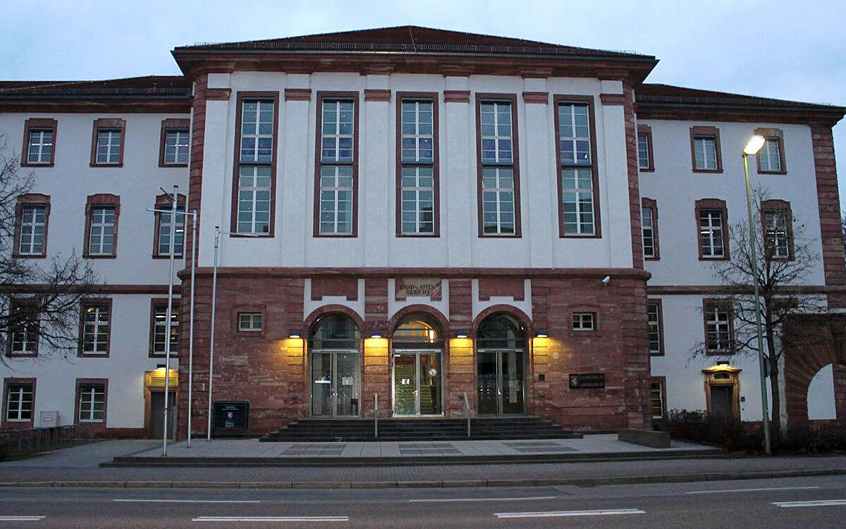 Landgericht Amtsgericht Hanau Totale