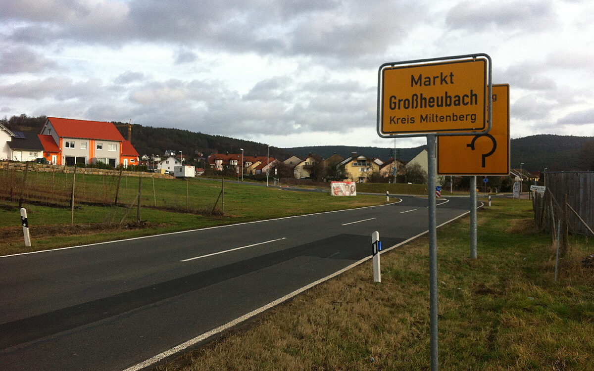 Ortsschild Grossheubach