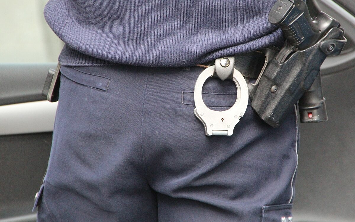 Polizei Handschellen Polizist Polizei Handschellen Polizist