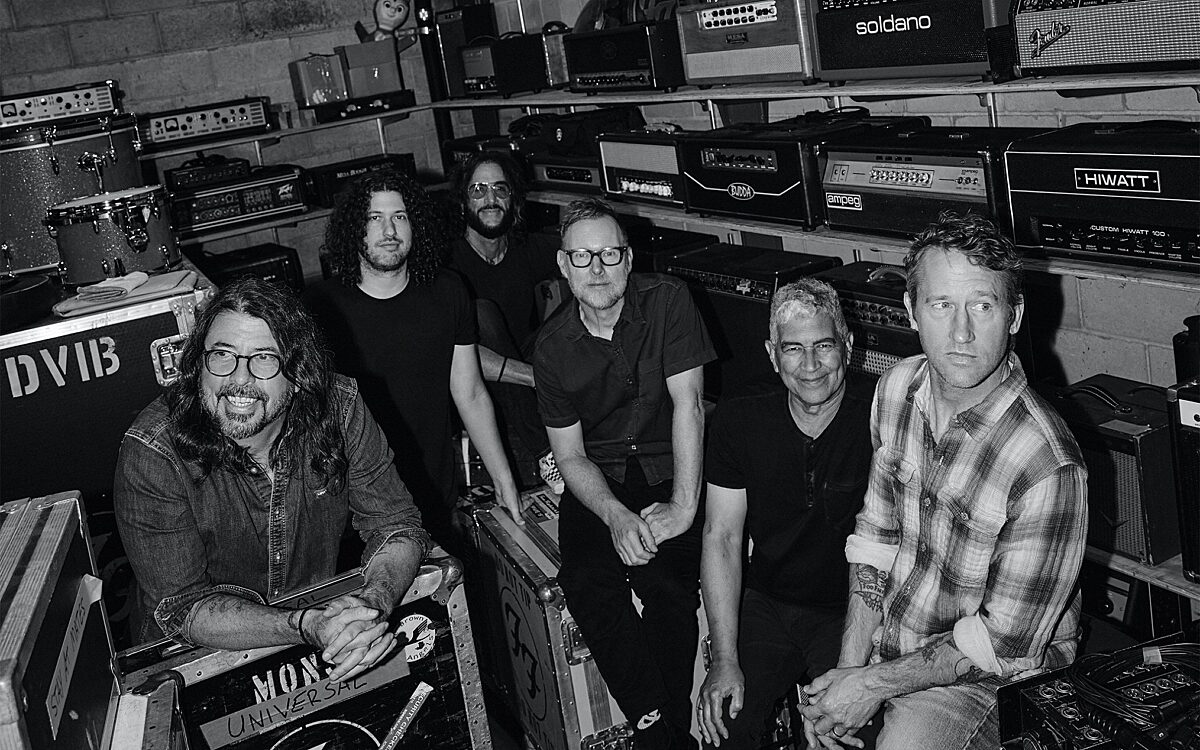 Press Photo Foo Fighters 2026 Credit Elizabeth Miranda