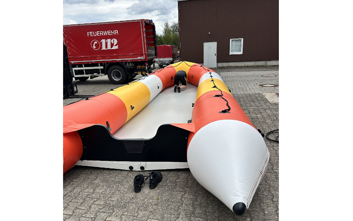 Schlauchboot1