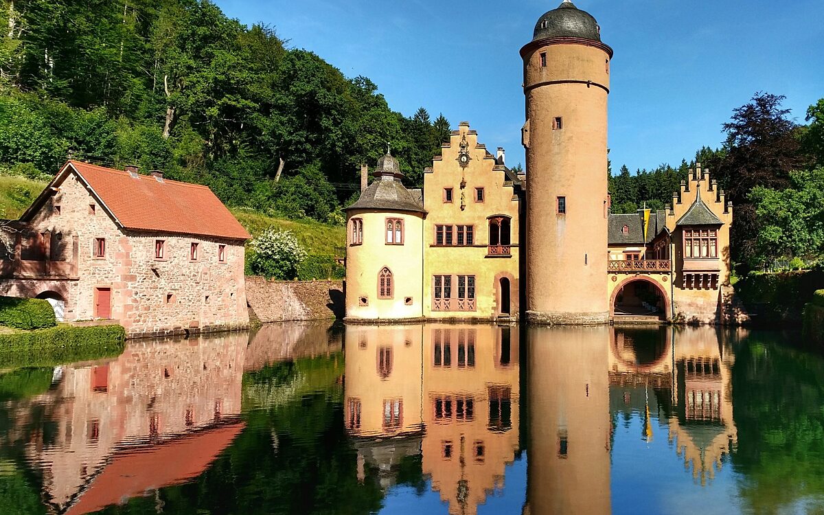 Schloss Mespelbrunn Schloss Mespelbrunn